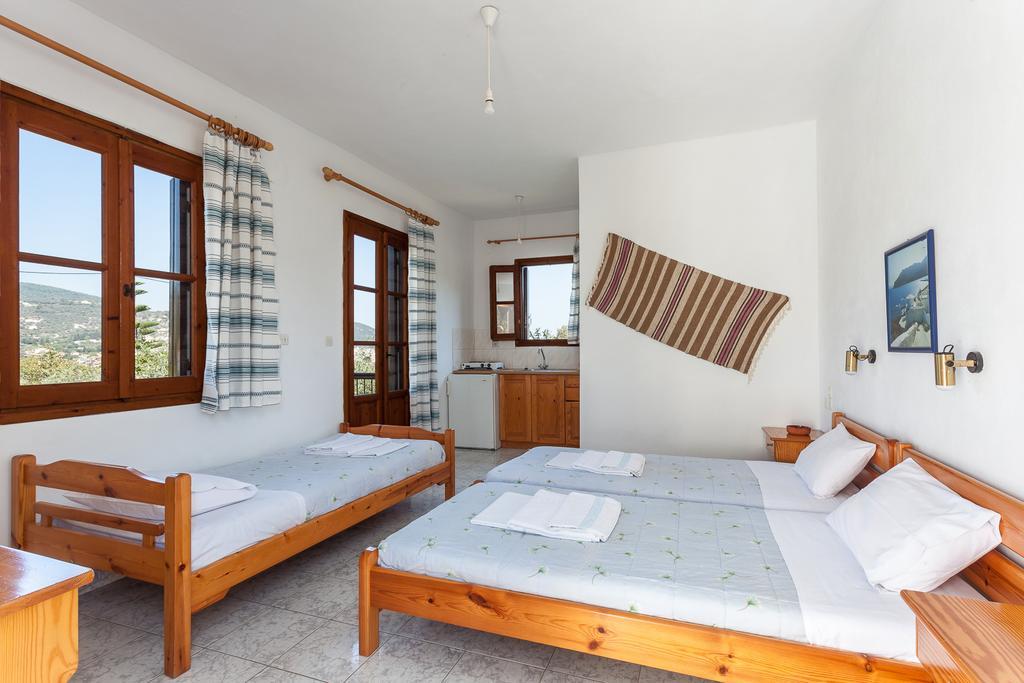 Platanakia Apartment Скопелос Стая снимка